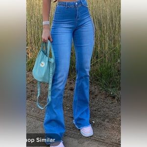 Fashion nova size 3 Valentina high rise flare jeans
